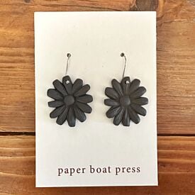 Twelve Petal Daisy Hanging Earrings - Black 
